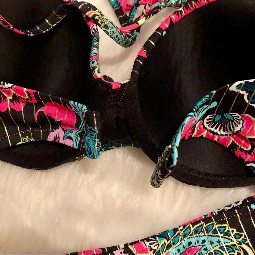 Colorful Bikini - Picture 8 of 8